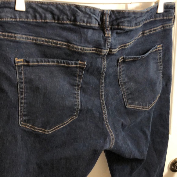 Dark wash mid rise skinny jeans - Picture 2 of 4